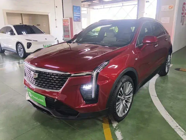 Фотография автомобиля — Cadillac XT4