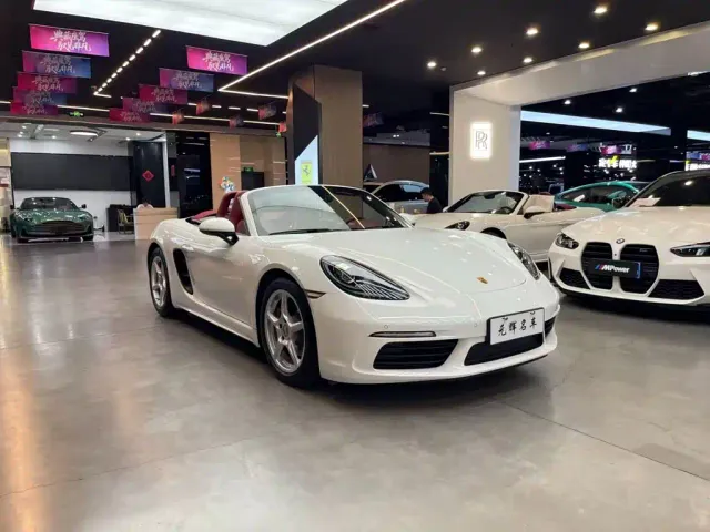 Porsche 718 — Фото автомобиля 3