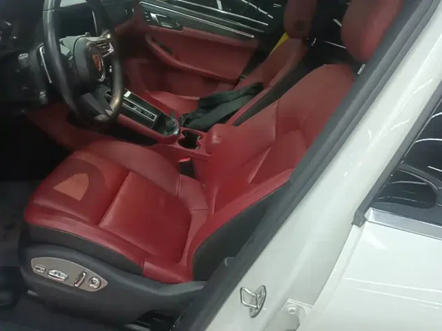 Porsche Macan — Фото автомобиля 14