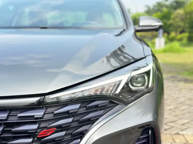 Changan Eado — Фото автомобиля 4