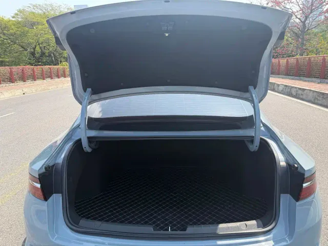 Geely Xingrui — Фото автомобиля 14