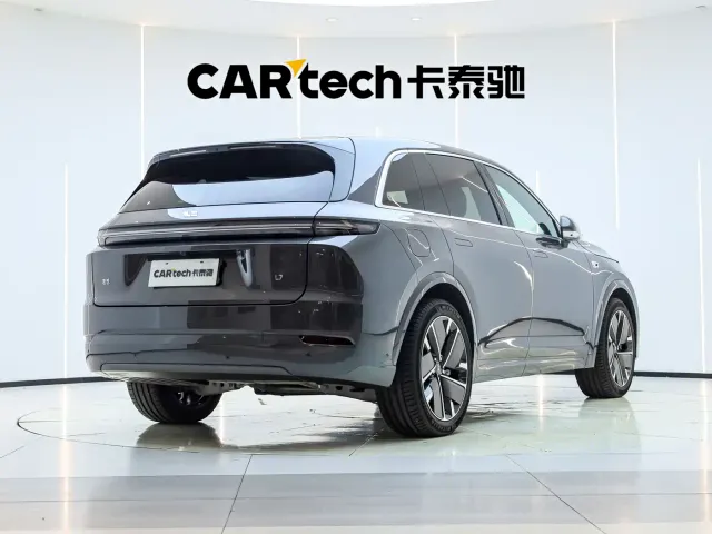 Li Auto L7 — Фото автомобиля 6