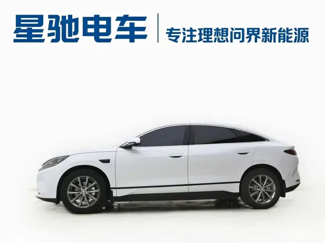 BYD Qin L 2025 EV 470KM Leading Edition — Фото автомобиля 2