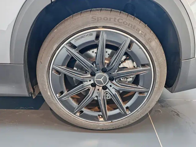 Mercedes-Benz GLB AMG — Фото автомобиля 14