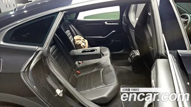 Volkswagen Arteon Arteon 2.0 TDI R-LINE 4Motion — Фото автомобиля 11