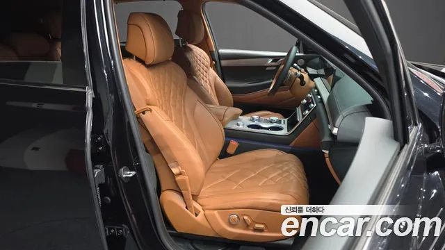 Genesis GV80 2.5T Бензин AWD — Фото автомобиля 12