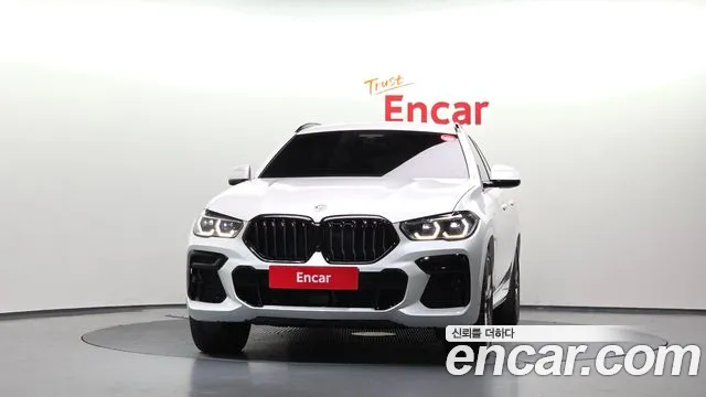 BMW X6 — Фото автомобиля 2