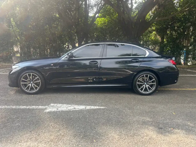 BMW 3 Series — Фото автомобиля 9