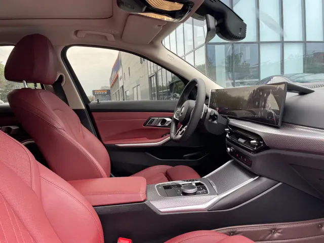 BMW 3 Series — Фото автомобиля 13