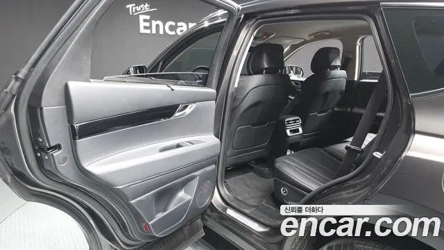 Genesis GV80 — Фото автомобиля 16
