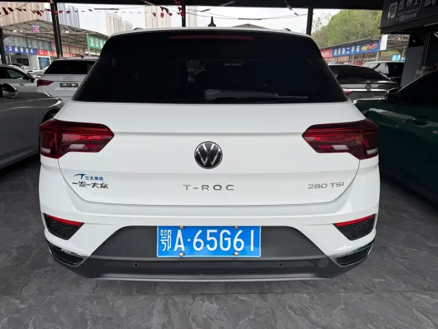 Volkswagen T-Roc — Фото автомобиля 13