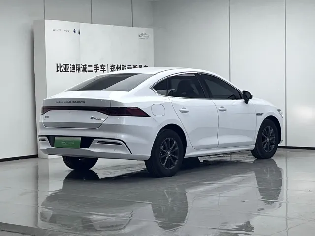 BYD Qin PLUS — Фото автомобиля 3