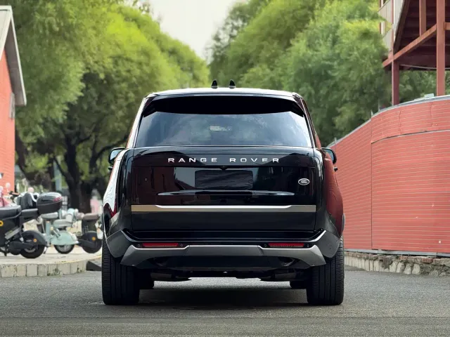 Land Rover Range Rover — Фото автомобиля 4