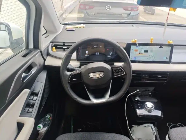 Geely Geometry E Firefly — Фото автомобиля 2