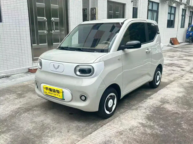 Фотография автомобиля — Wuling Hongguang Mini EV