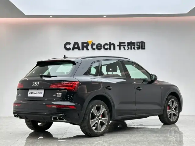 Audi Q5L — Фото автомобиля 5
