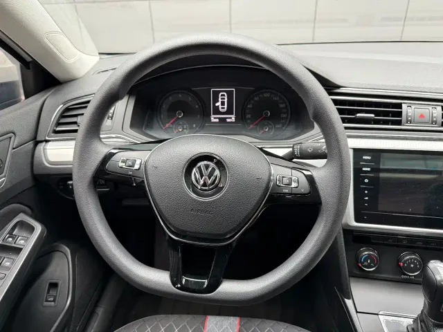 Volkswagen Lamando — Фото автомобиля 13