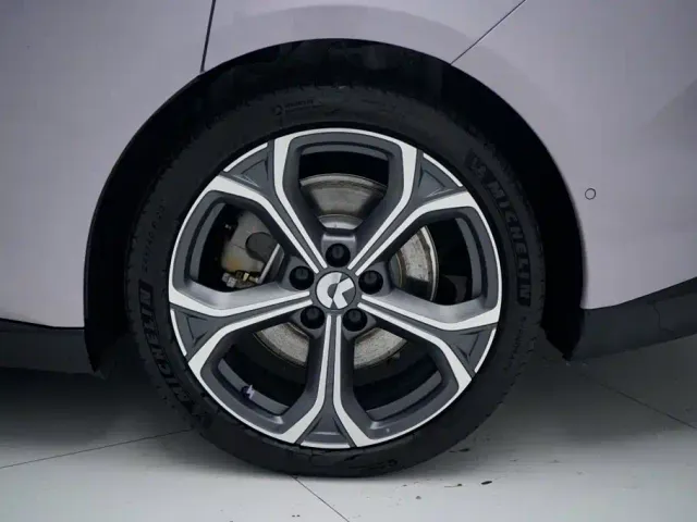 Nio ET5 Touring — Фото автомобиля 25