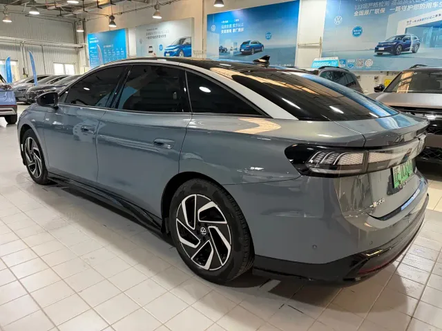 Volkswagen ID.7 Vizzion — Фото автомобиля 7