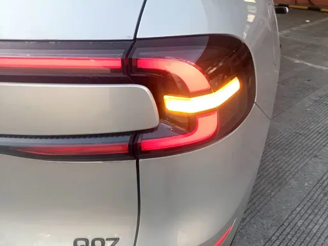 Changan Qiyuan Q07 — Фото автомобиля 7