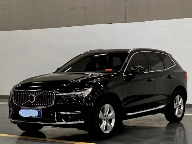 Фотография автомобиля — Volvo XC60