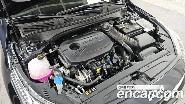 Kia K3 Новый K3 2 поколение 1.6 Turbo GT 5 дверей — Фото автомобиля 6