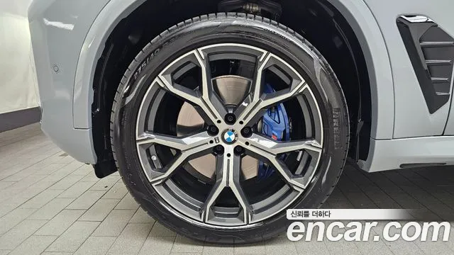 BMW X5 xDrive 40i M Sport — Фото автомобиля 5
