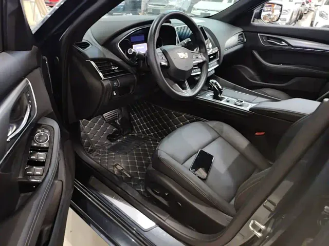 Cadillac CT5 — Фото автомобиля 15