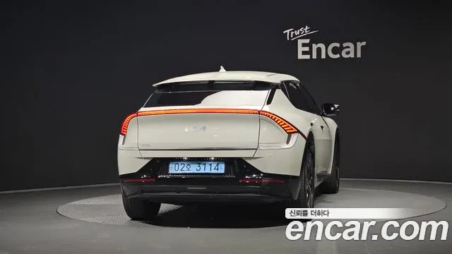 Kia EV6 Long Range — Фото автомобиля 4
