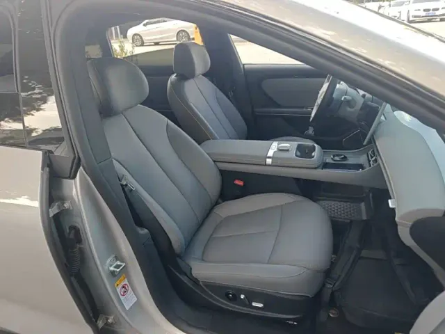 Changan Qiyuan A06 — Фото автомобиля 24