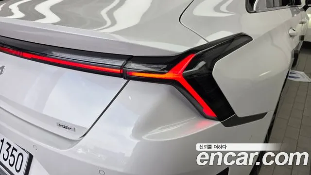 Kia K8 K8 (New) Hybrid — Фото автомобиля 22