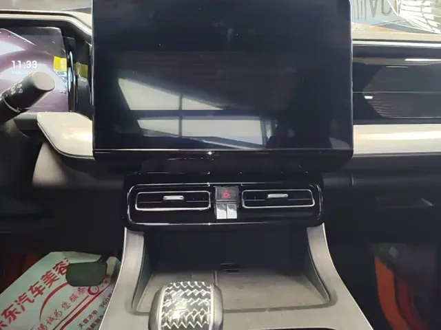 GAC Trumpchi GS8 — Фото автомобиля 12