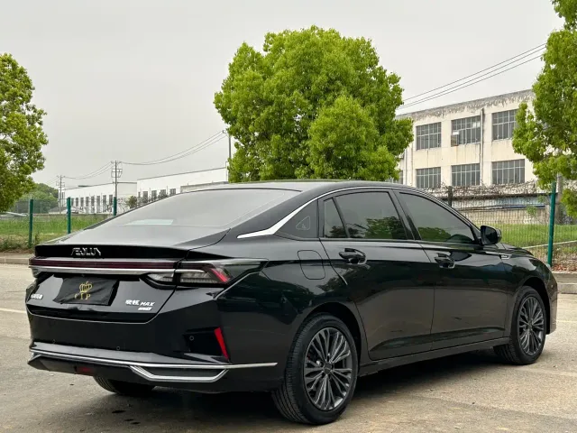 Dongfeng Yixuan MAX — Фото автомобиля 6