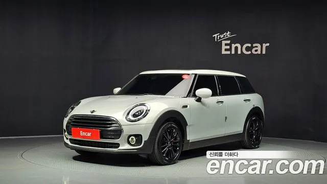 Фотография автомобиля — MINI Clubman