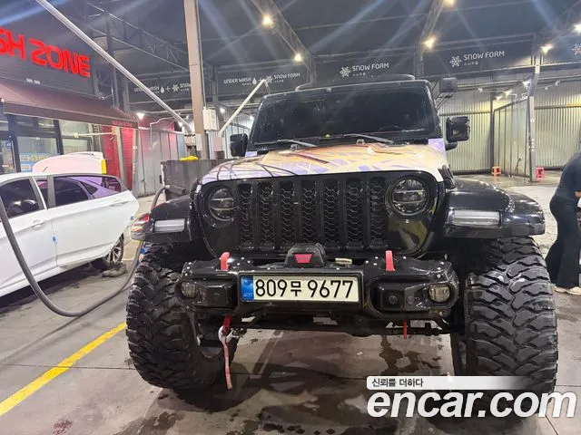 Jeep Gladiator — Фото автомобиля 3
