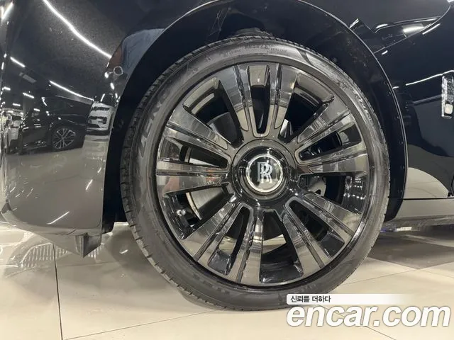 Rolls-Royce Ghost 2nd Gen — Фото автомобиля 17