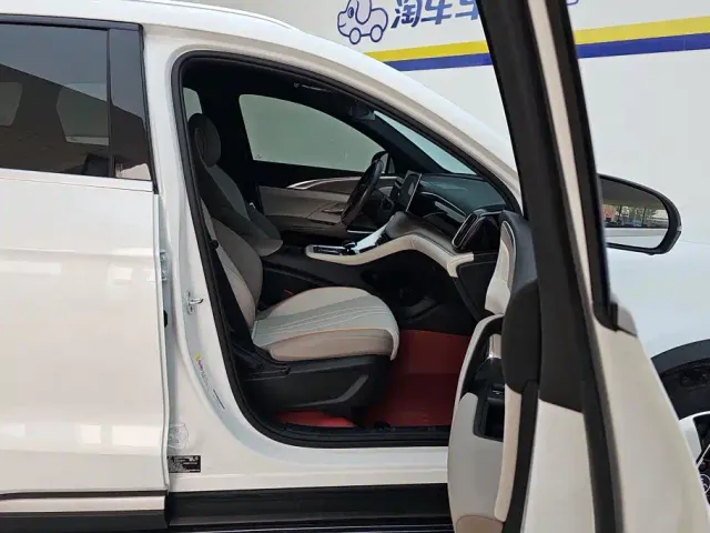 BYD Song Pro — Фото автомобиля 8