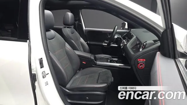Mercedes-Benz GLA-Class H247 — Фото автомобиля 16