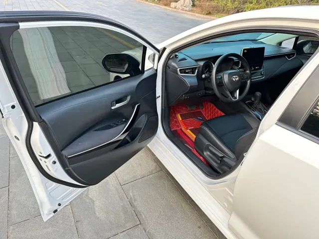 Toyota Corolla — Фото автомобиля 13