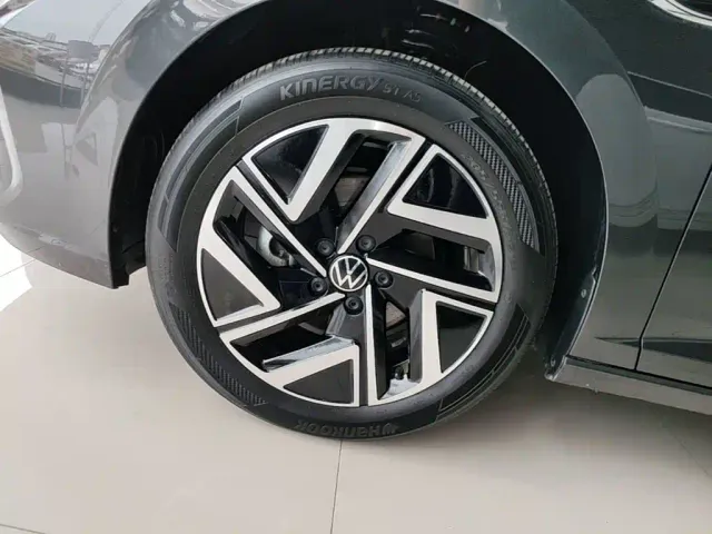 Volkswagen Sagitar — Фото автомобиля 22