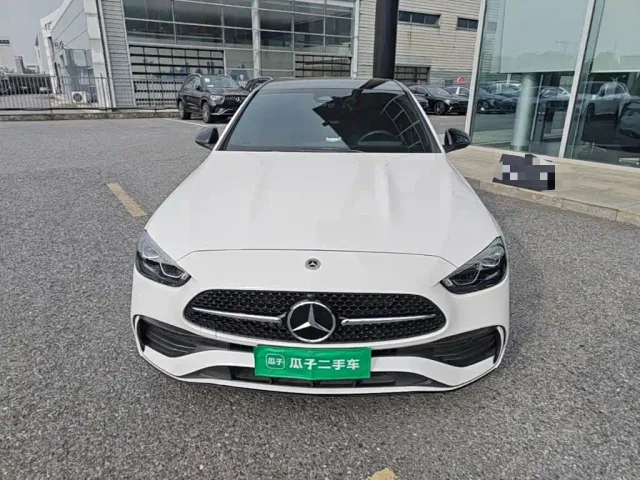 Mercedes-Benz C-Class — Фото автомобиля 2