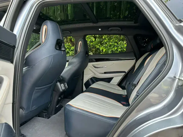 BYD Song PLUS PHEV 2023 Champion Edition DM-i 110KM Flagship — Фото автомобиля 6
