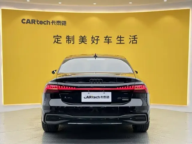 Audi A7L — Фото автомобиля 5