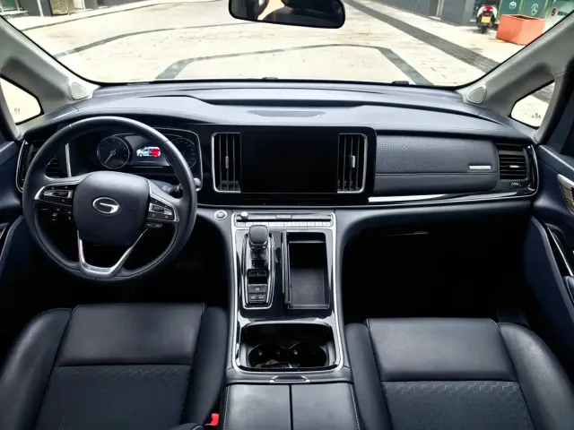 GAC Trumpchi M8 — Фото автомобиля 6