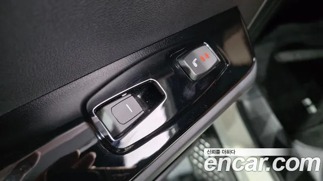 KG_Mobility_Ssangyong Torres Бензин 1.5 2WD — Фото автомобиля 18