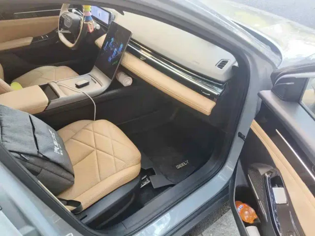 Geely Galaxy L6 — Фото автомобиля 10