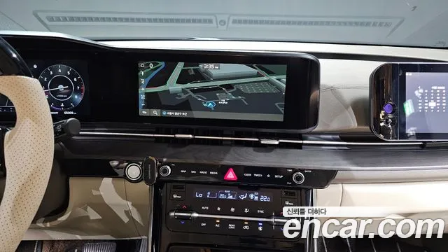Kia Carnival Generation 4 — Фото автомобиля 14