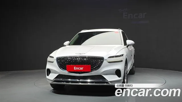 Genesis GV70 — Фото автомобиля 3