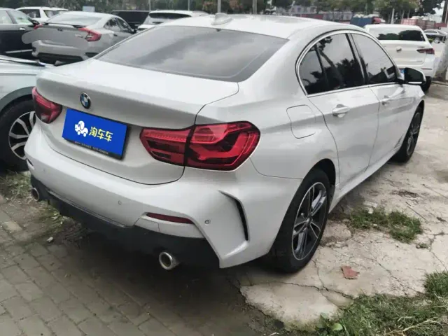 BMW 1 Series — Фото автомобиля 3