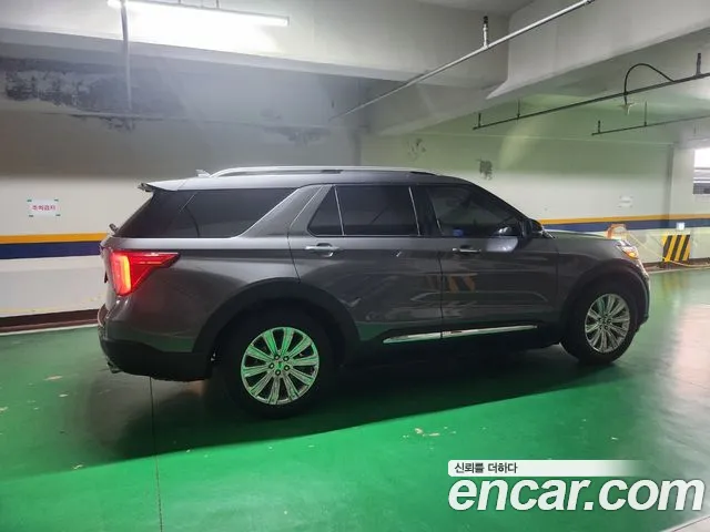 Ford Explorer Explorer 6 поколение — Фото автомобиля 7